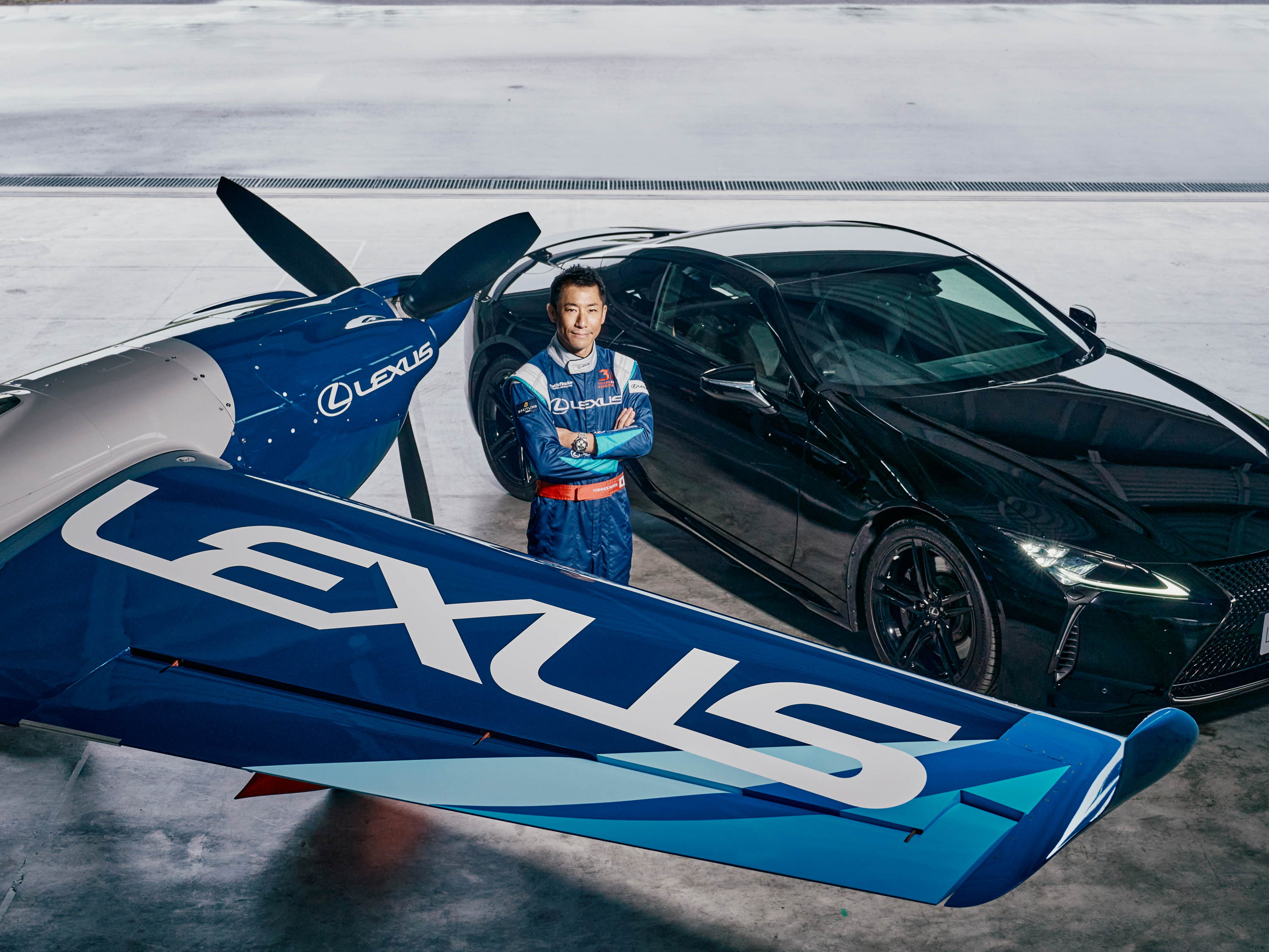 Lexus lanceert gezamenlijk luchtraceteam met wedstrijdpiloot Yoshihide Muroya