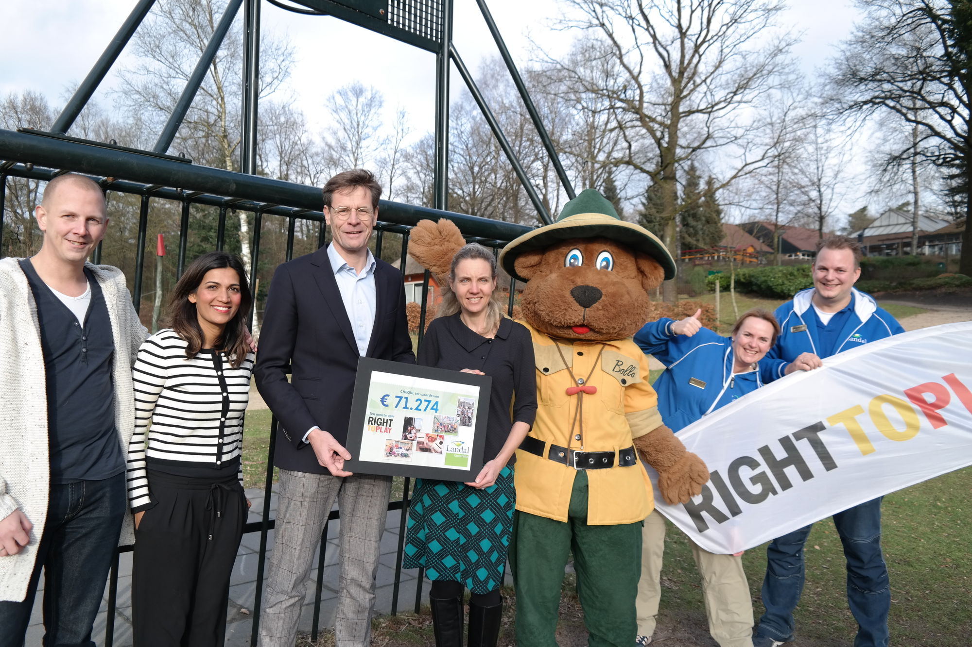 Right To Play 2017