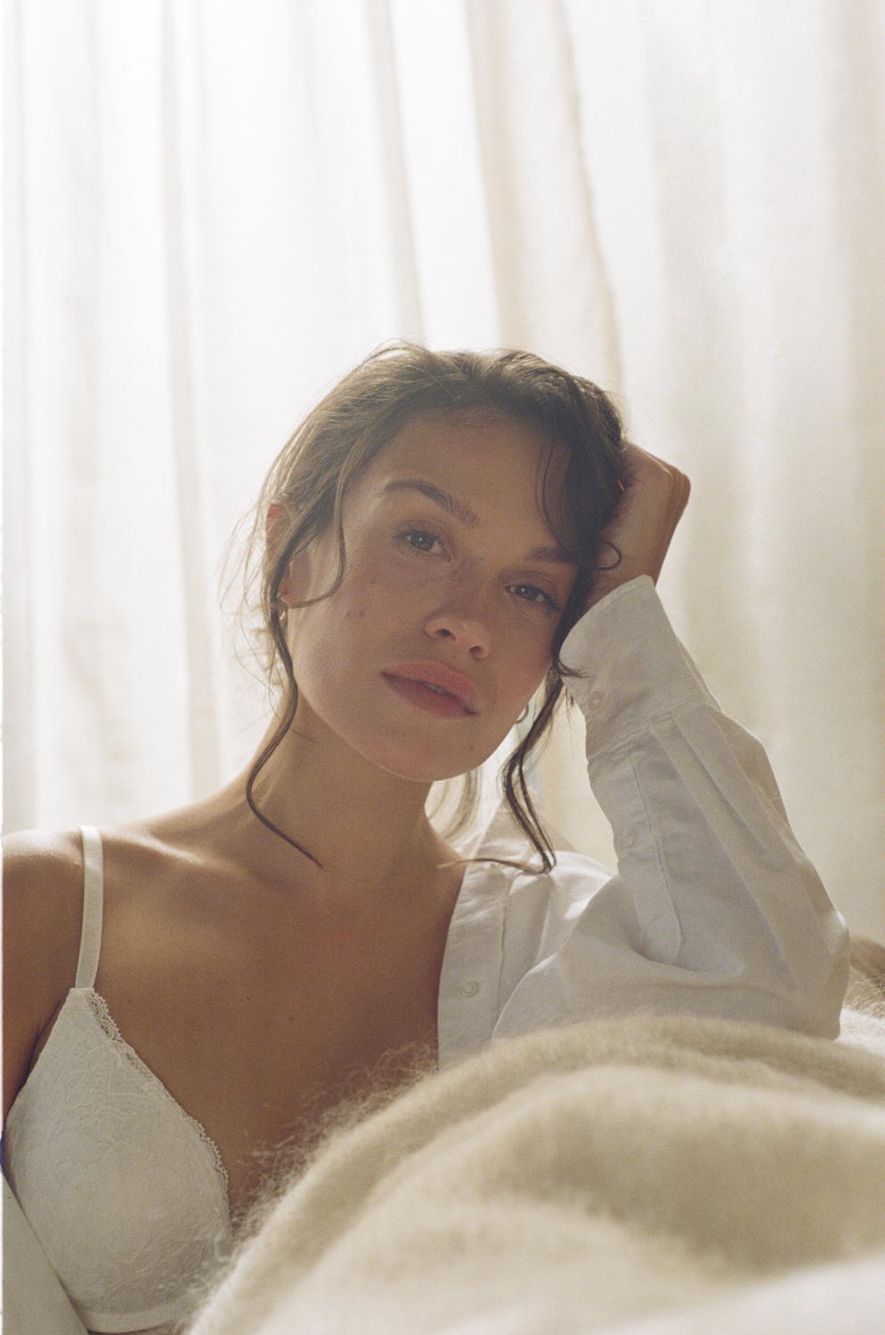 HUNKEMÖLLER_SS25_M25_Q1_FAWIY_HOLLY_WHITE_MARINE_407800020006
