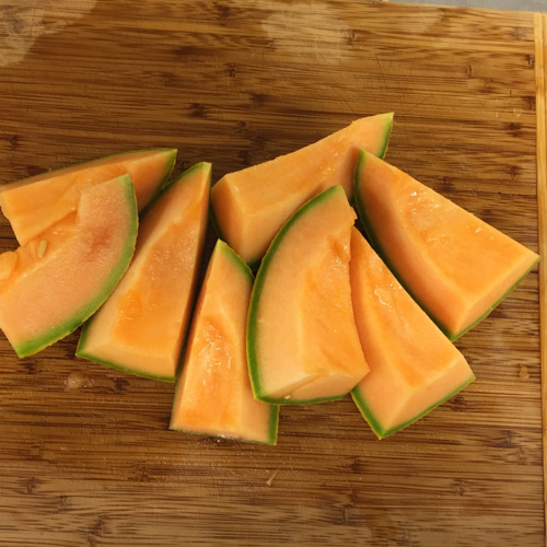 Rocky Ford farmers respond to consumer demand for organic melons