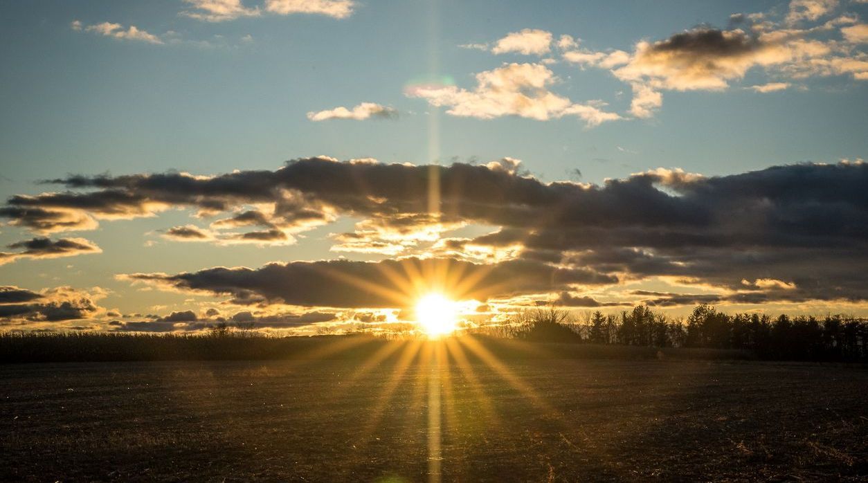 Did you know? Every day, cosmic rays from the sun and distant stars pass through our atmosphere, contributing about 20–30 millirem a year to the average American’s radiation dose. Did you know? Every day, cosmic rays from the sun and distant stars pass through our atmosphere, contributing about 20–30 millirem a year to the average American’s radiation dose.