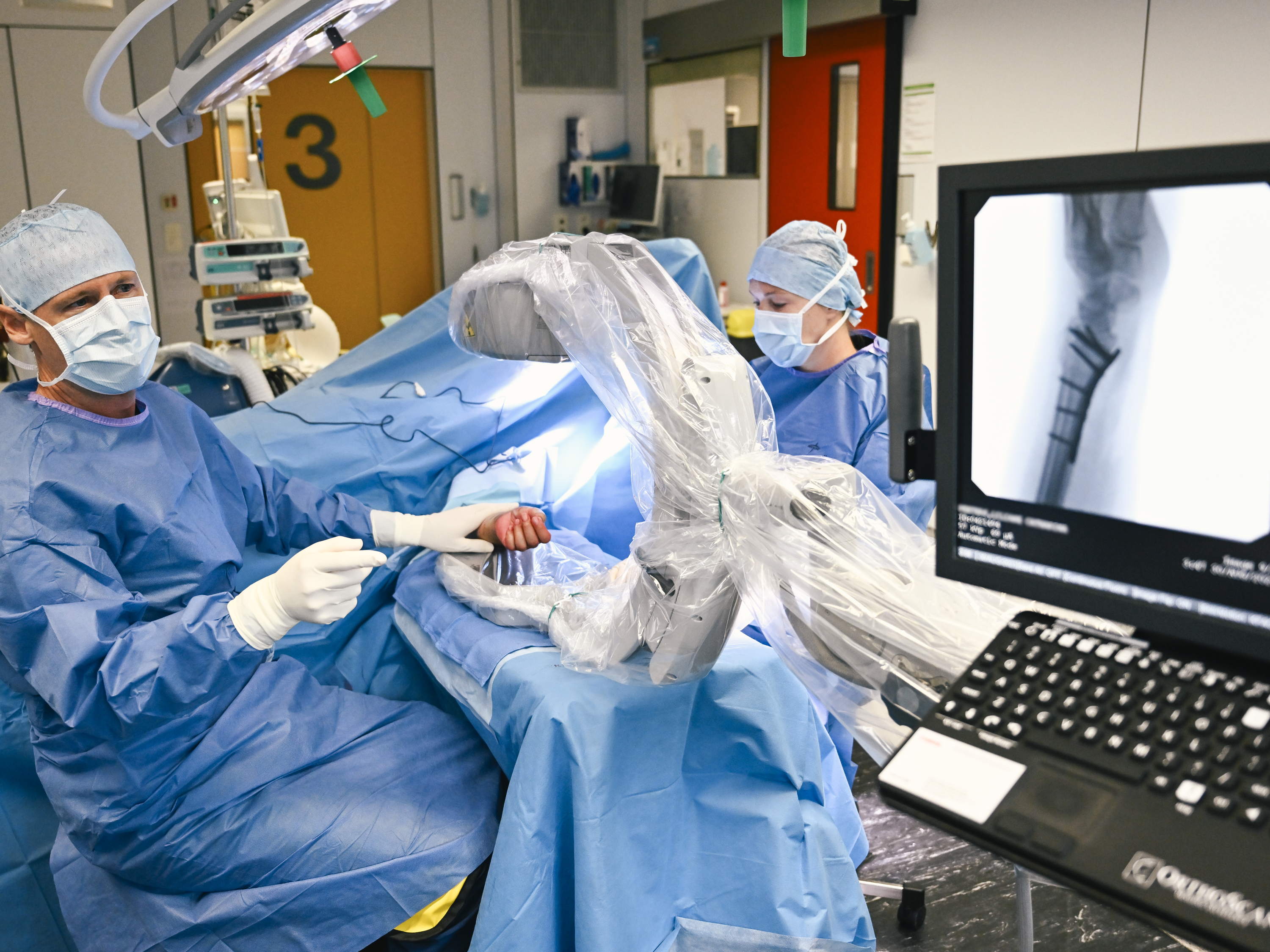 Flemish universities to train medical students for war injuries