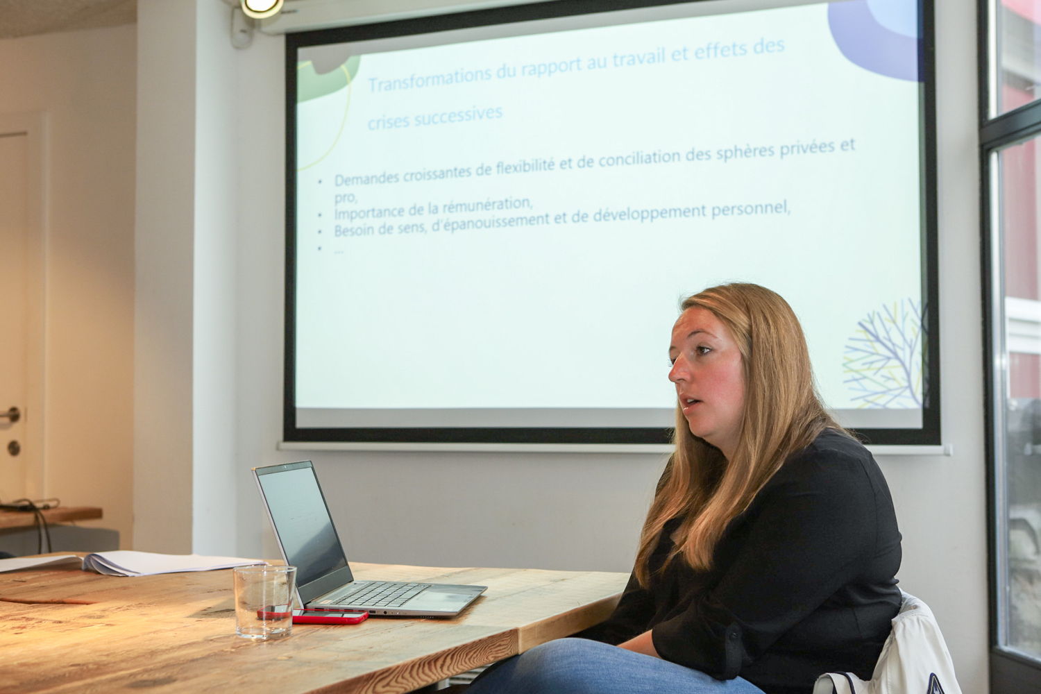 Marine De Ridder, chercheuse et chargée de cours à l’ICHEC Brussels Management School