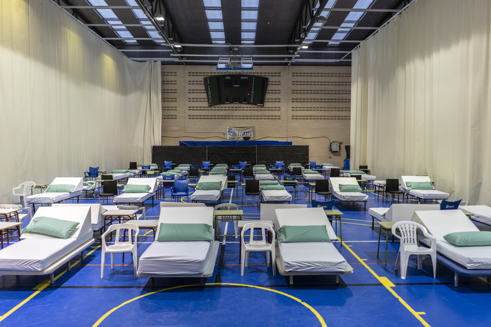 COVID-19: MSF instala dos unidades de hospitalización temporales en Madrid con más de 200 camas