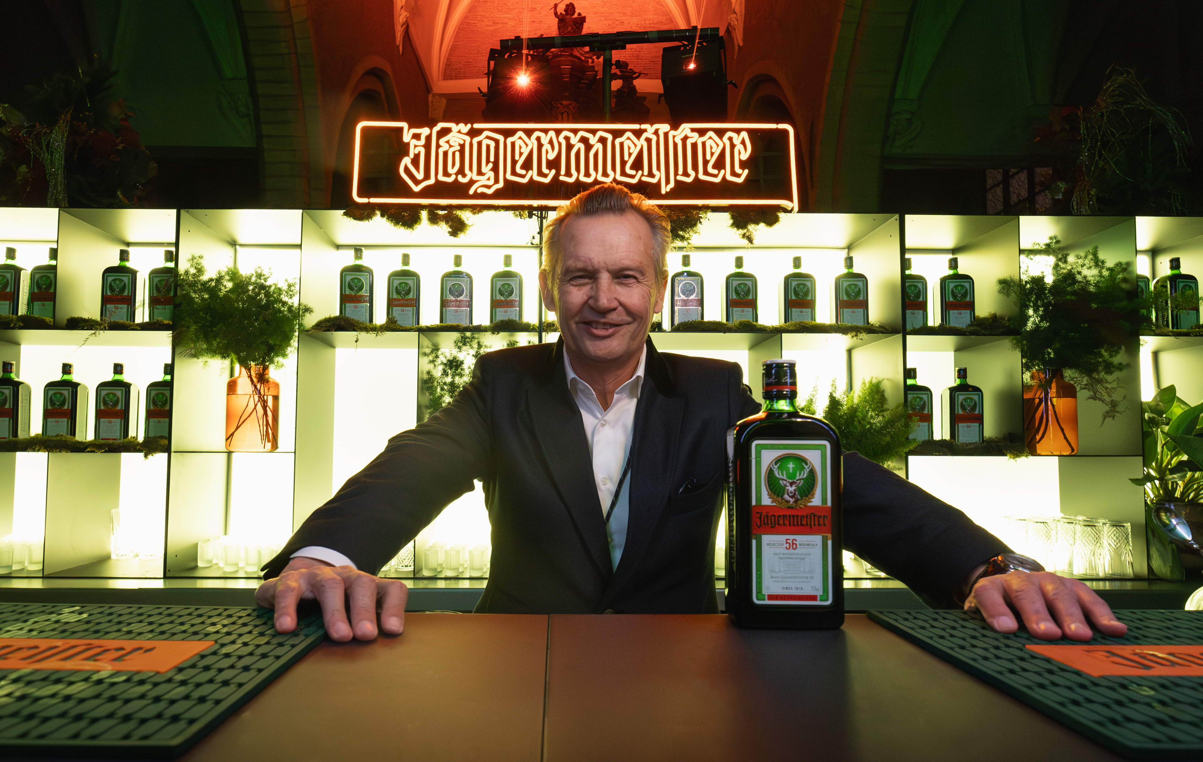 JÄGERMEISTER GAAT IN ZEE MET JET IMPORT IN BELGIË