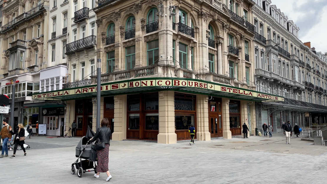 La marquise de la terrasse rue de la Bourse retrouve son lustre d’antan