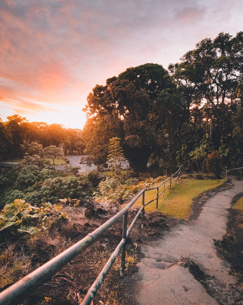Hawaii trails