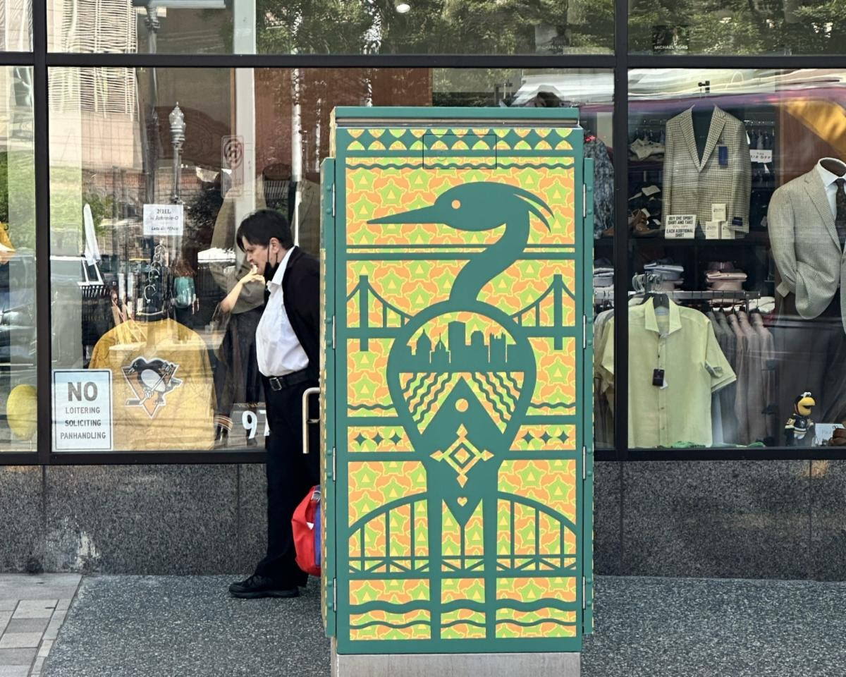 PittsBirds artwork displayed across from the Market Square PRTX Station