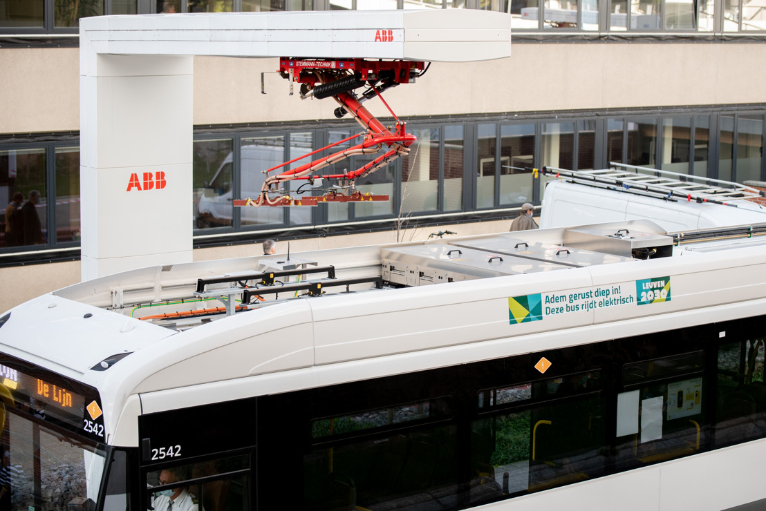 Maidentrip voor eerste, elektrische bus in Leuven