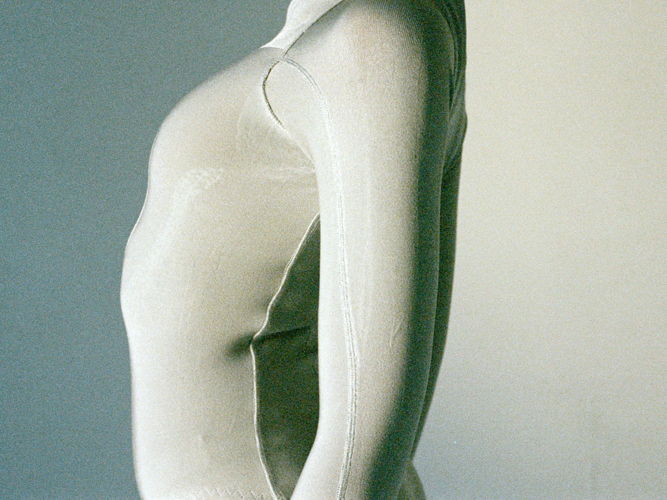 Skin Series - Rosie Broadhead © Karl Felix