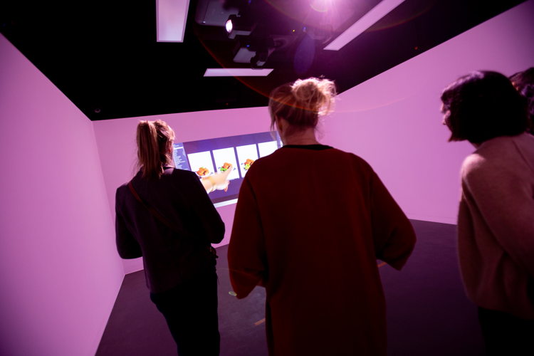 Immersive room