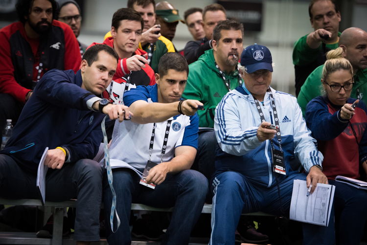Membres des opérations football des équipes de la LCF lors du camp d’évaluation du circuit, présenté par adidas. Crédit : Johany Jutras/LCF