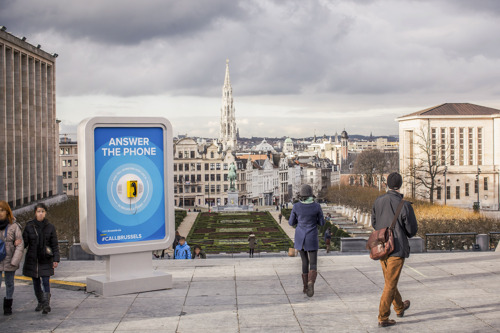 De campagne #CallBrussels van visit.brussels wil toeristen overtuigen dat Brussel nog altijd een aantrekkelijke bestemming is