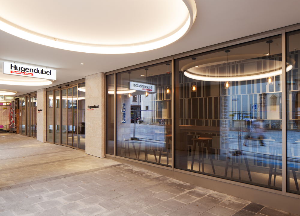 Der neue Hugendubel am Marienplatz; (c) Schwitzke