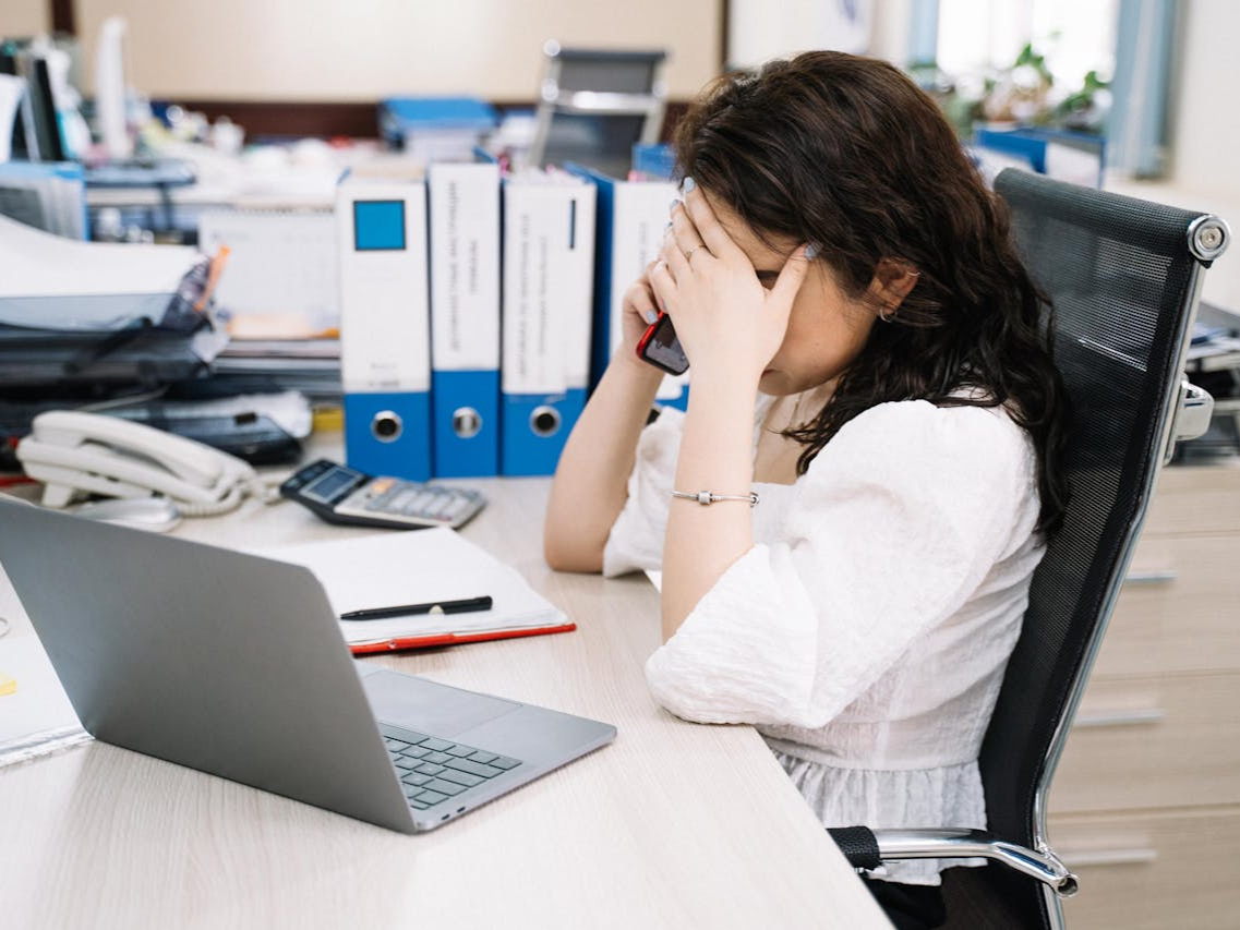 Del burnout al bienestar: la “cuesta de enero” en el clima laboral de las MiPyMEs 