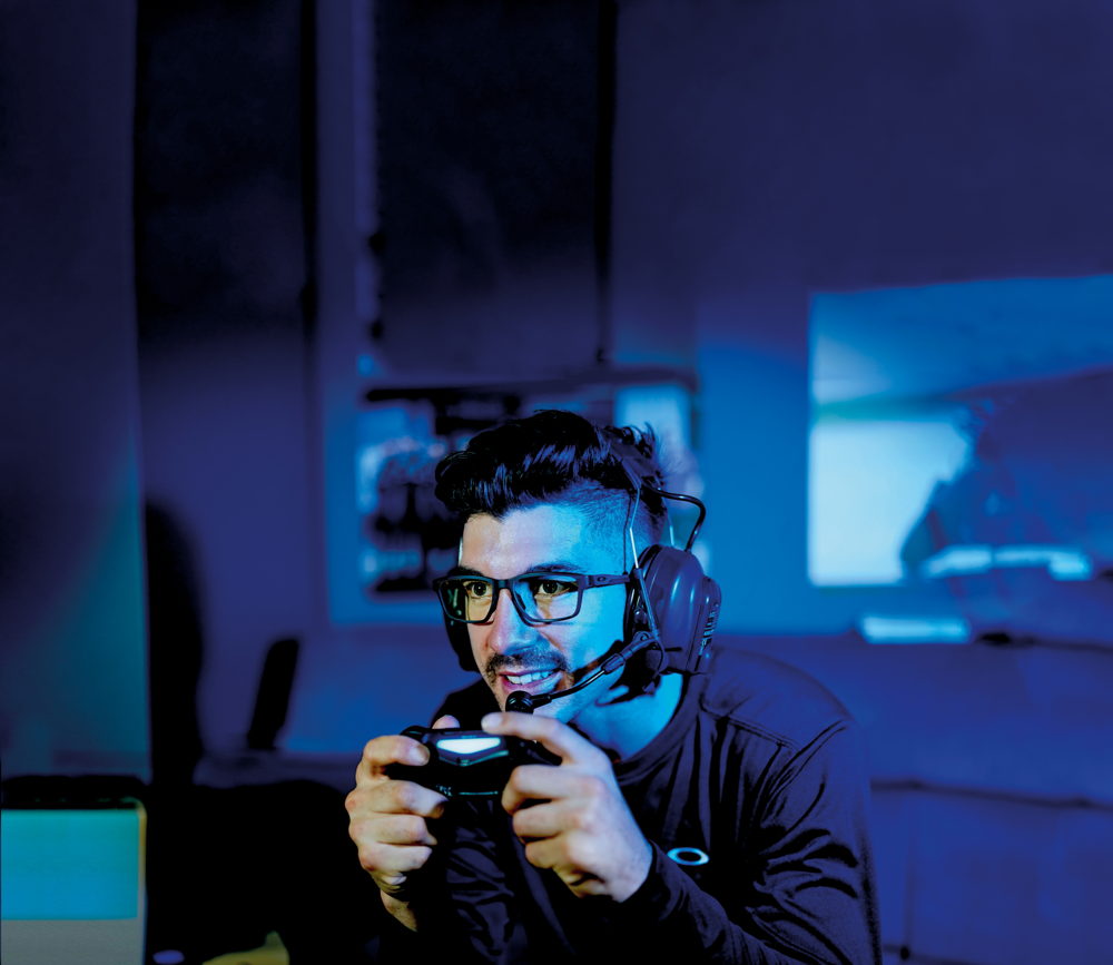 OAKLEY PRIZM GAMING - MAVERICK VINALES (1)