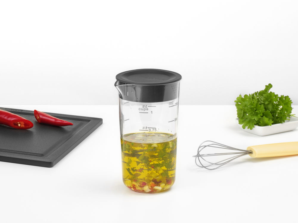 Tasty+ Measuring Jug, Set of 2 - Transparent - 8710755229480 Brabantia_6_NR-41016