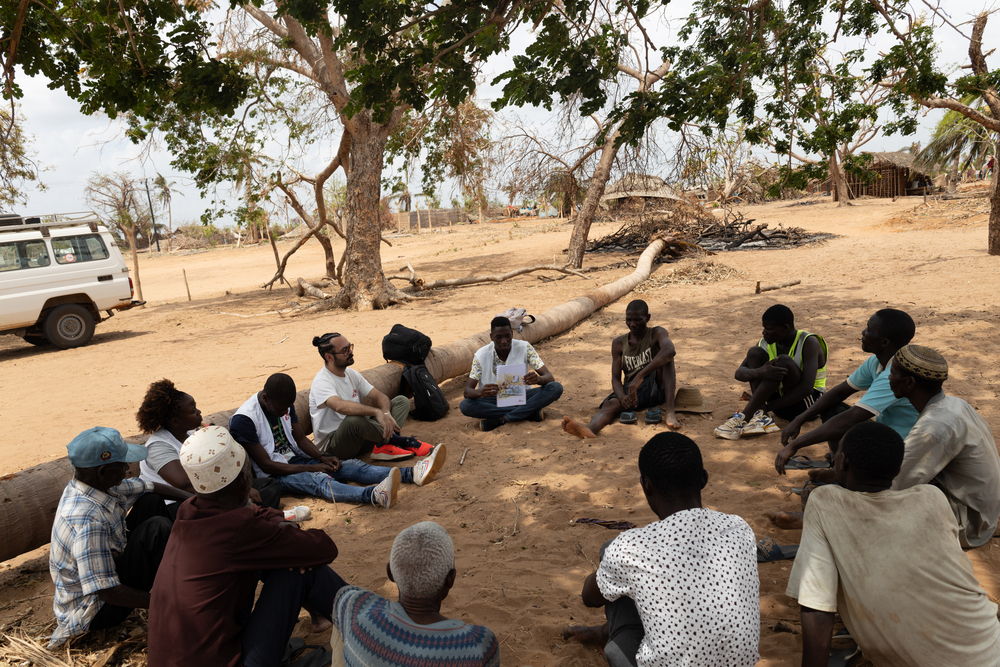 The MSF team conducts group psychoeducational activities for community members in Nanguassi, Mecufi district, Cabo Delgado province of northern Mozambique, who were severely affected by the effects of cyclone Chido. | Date taken: 02/01/2025 | Photographer: Costantino Monteiro | Location: Mozambique