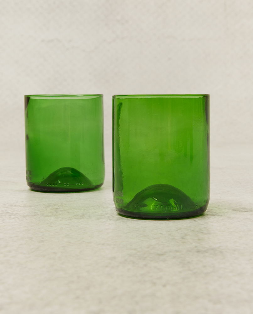 Groene glazenset van voormalige wijnflessen - 9,95EUR