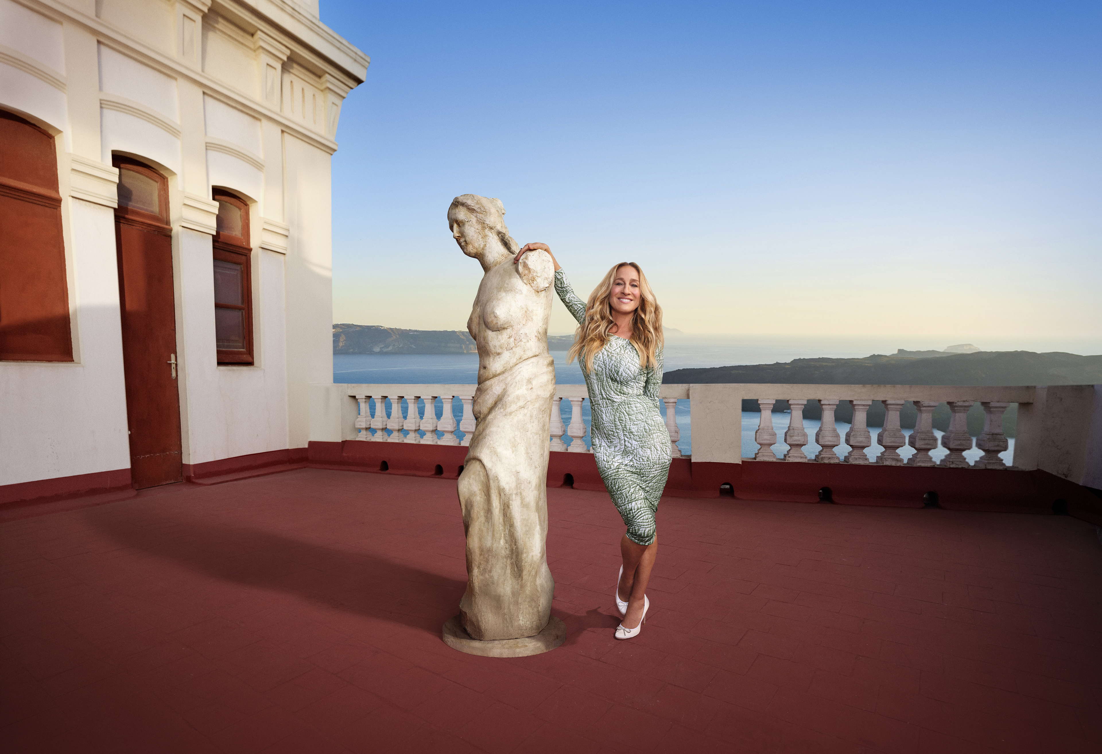 Zalando lance zalando.lu avec la campagne PE25 mettant en vedette Sarah Jessica Parker et Mahmood
