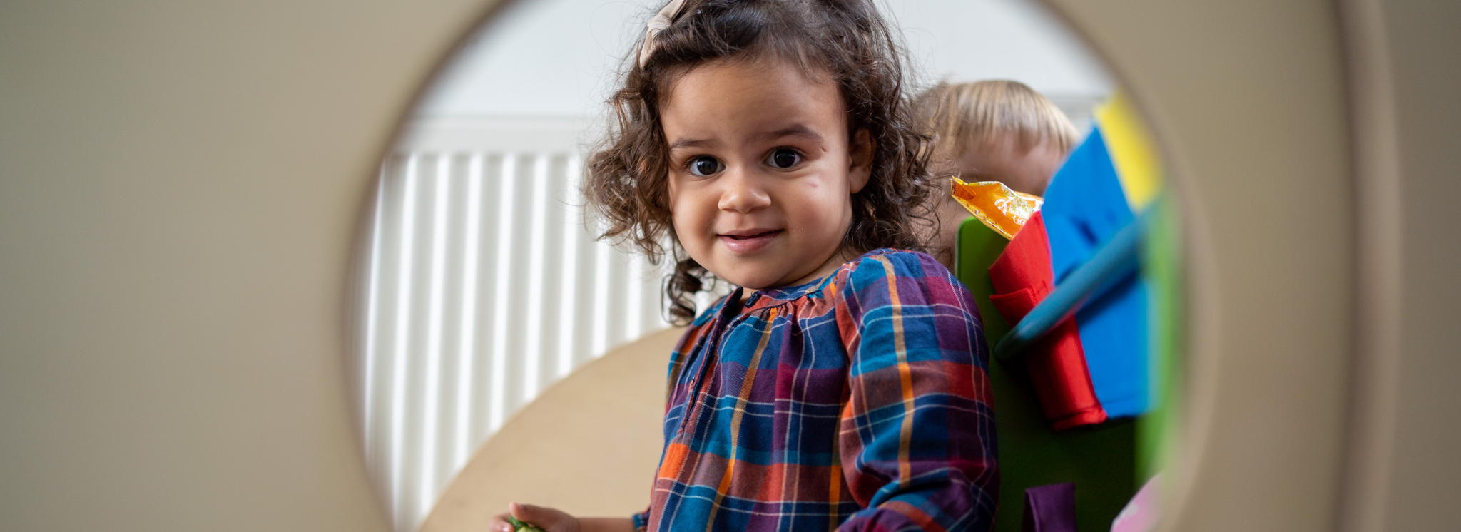 Persbericht Opgroeien Kinderopvangzoeker is cruciale informatiebron voor ouders van baby's en peuters op zoek naar opvangplek