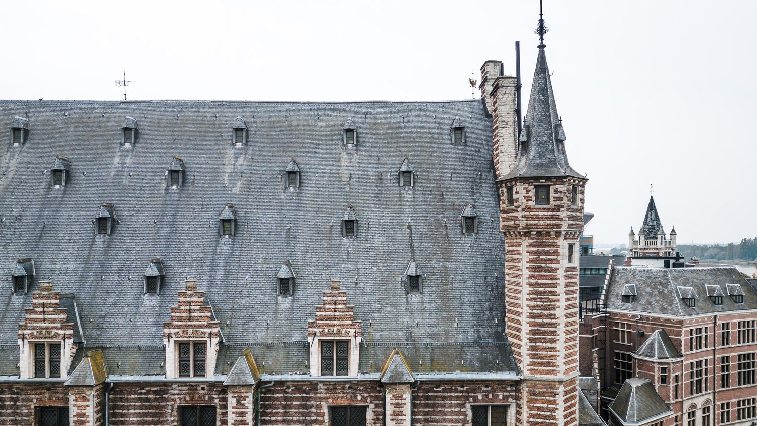Dak Vleeshuis 2 ©LUCID_AG Vespa