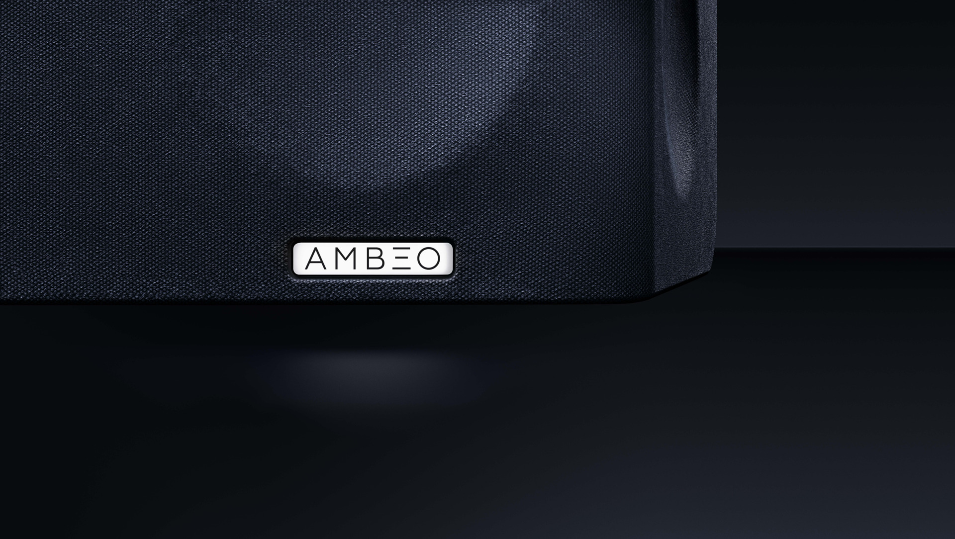 AMBEO Soundbar omskriver regelbogen for opslugende lyd