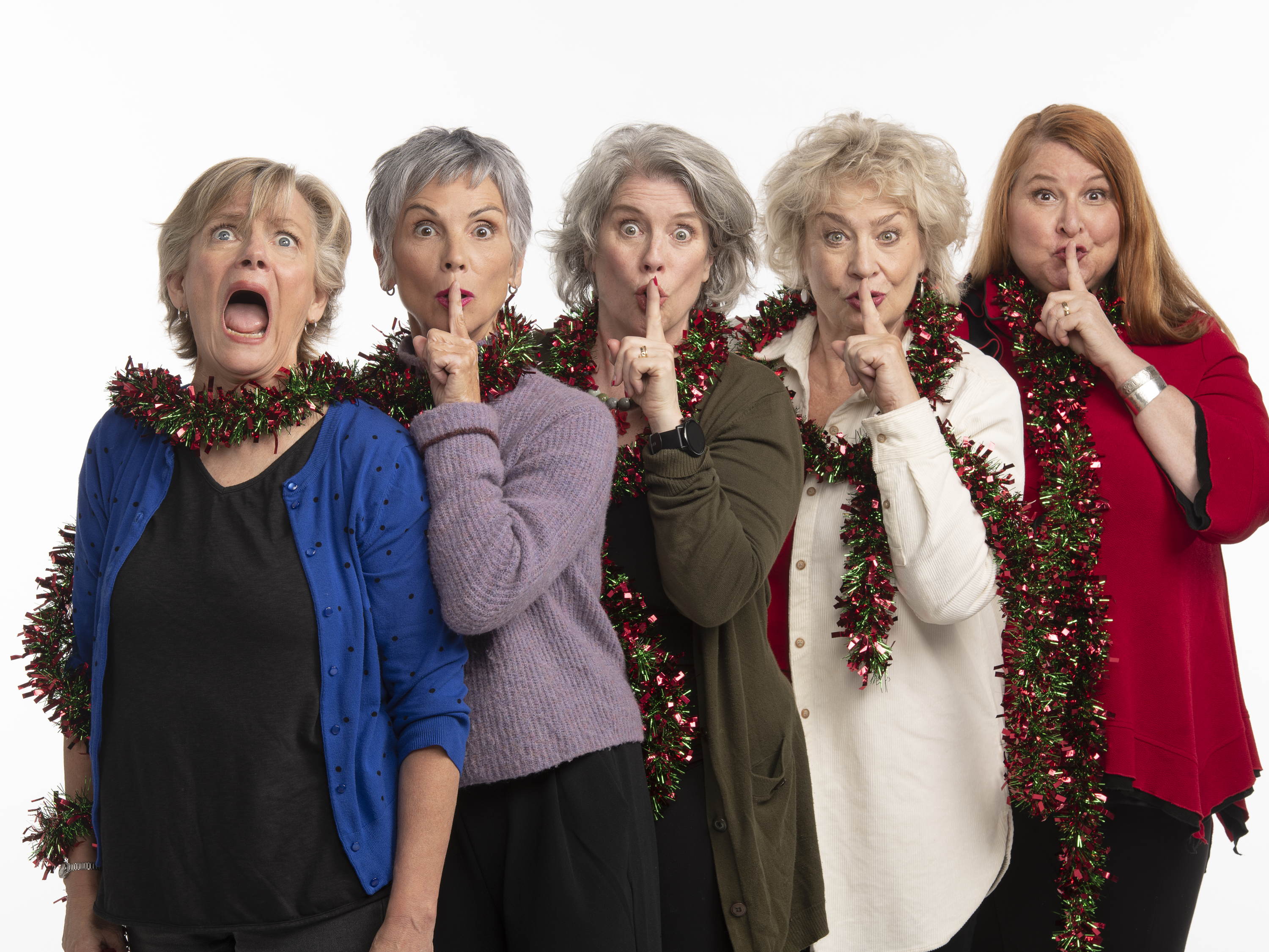 Moms tackle Christmas in 30th Anniversary Show.