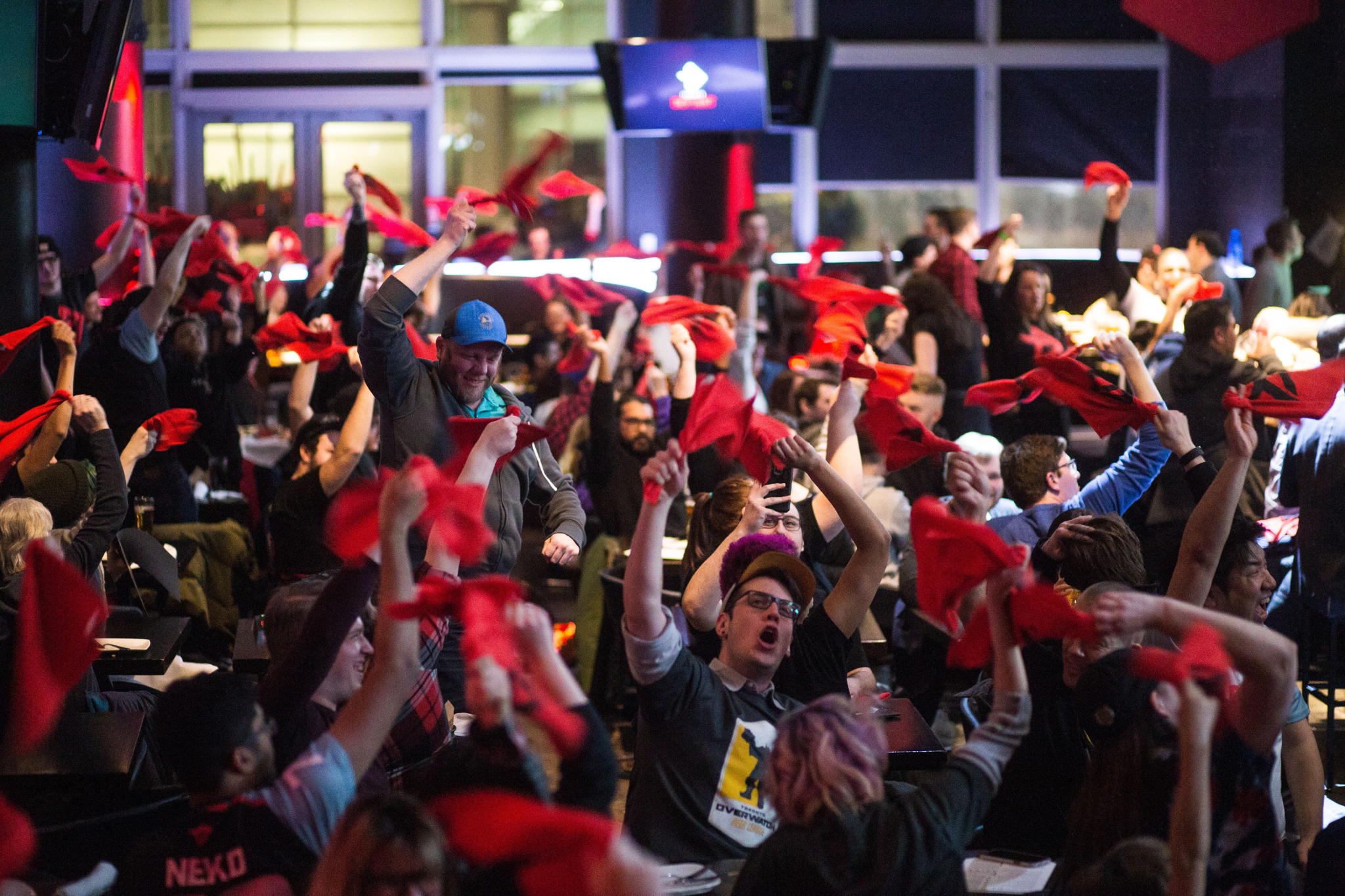 Toronto Defiant fans at Real Sports Bar (Credit: @TorontoDefiant) Toronto Defiant fans at Real Sports Bar (Credit: @TorontoDefiant)