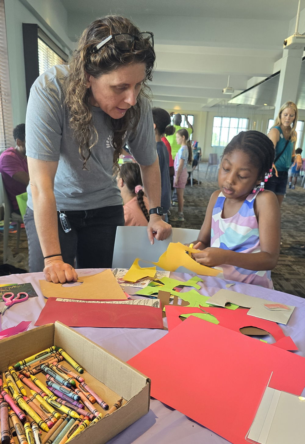 Teaching artist helped children with a community art project