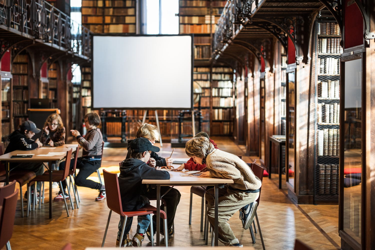 Workshop Cirkelheden in de Erfgoedbibliotheek Hendrik Conscience | foto: LUCID