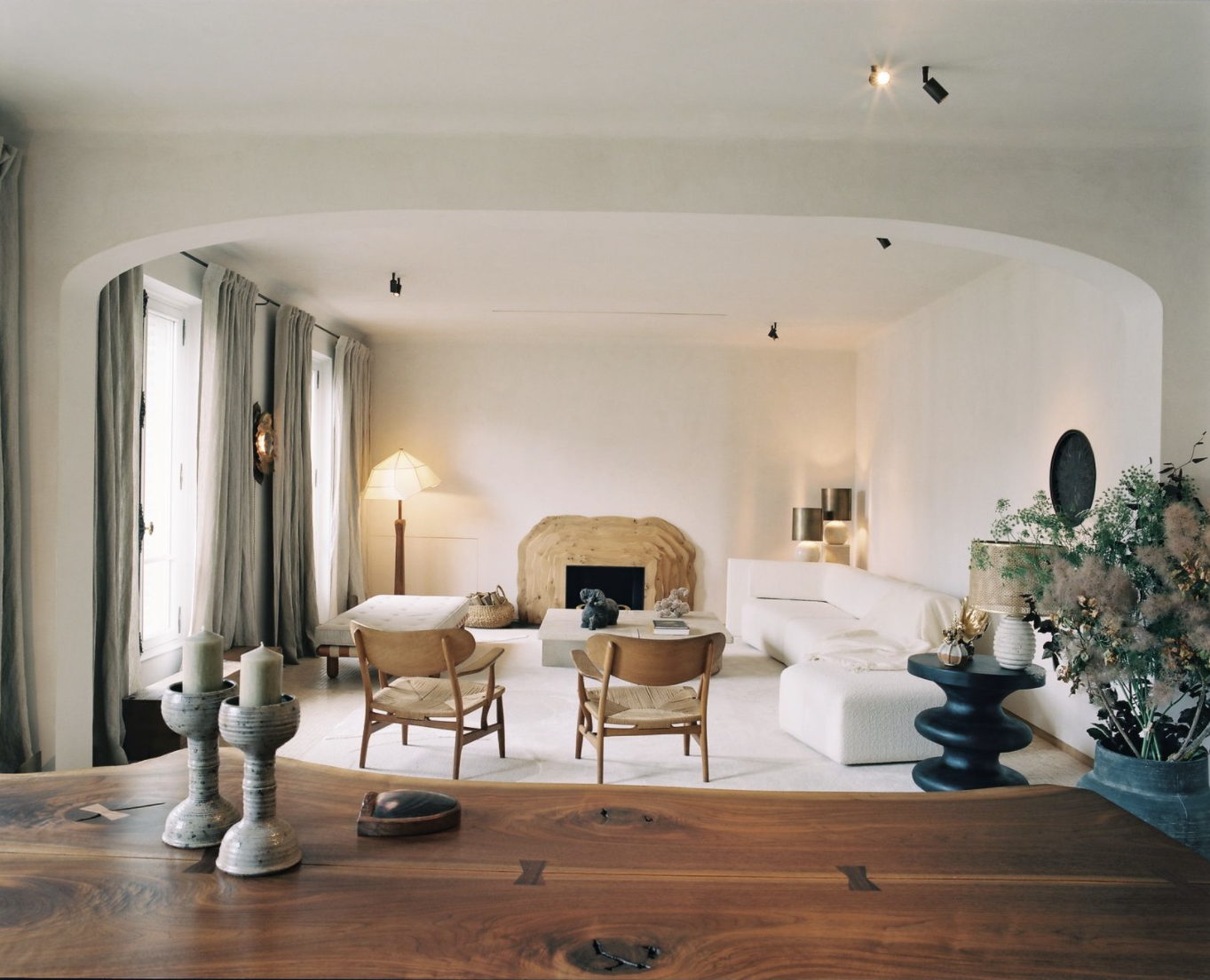 Paris Apartment by Studio KO, 1stDibs 50 (Image credit: François Halard) Paris Apartment by Studio KO, 1stDibs 50 (Image credit: François Halard)