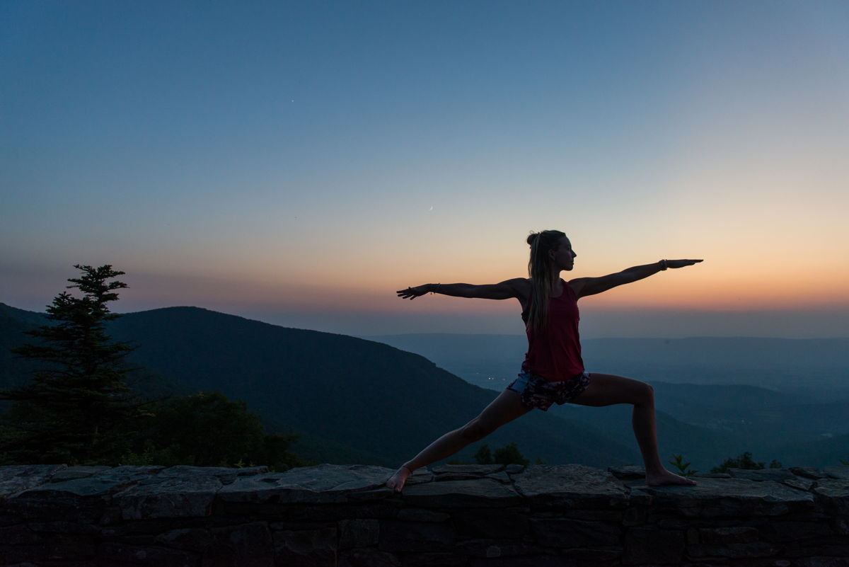 La aventura del yoga aguarda en los Parques Nacionales de Estados Unidos.