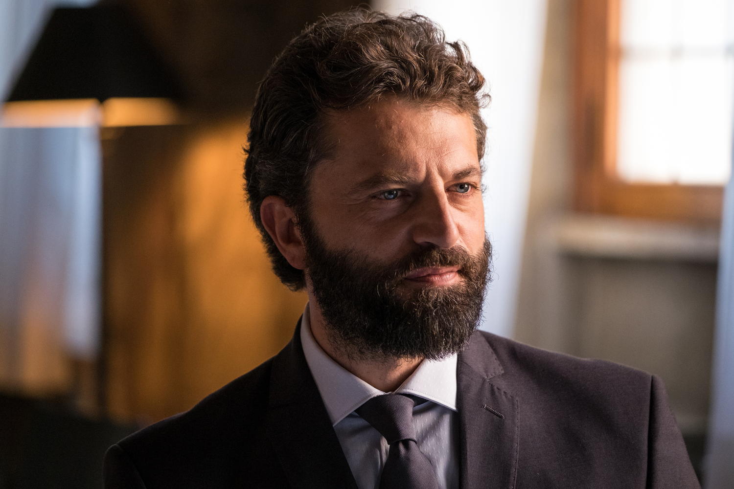 Fabrizio Pietromarchi (Guido Caprino) - (c) Sky Italia