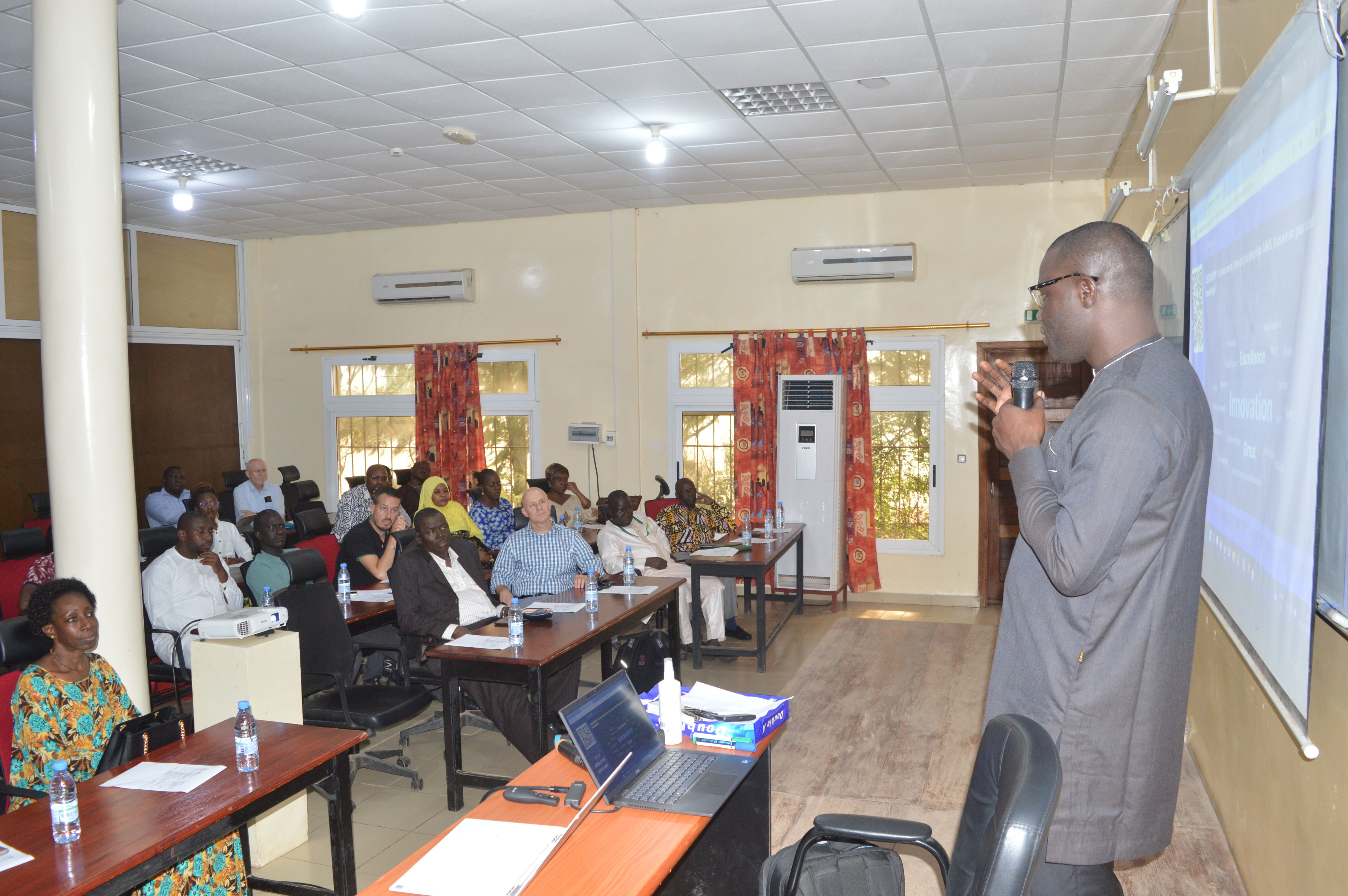 Prof. Mouhamed Moustapha Fall, President of AIMS-Senegal, welcome visitors at AIMS