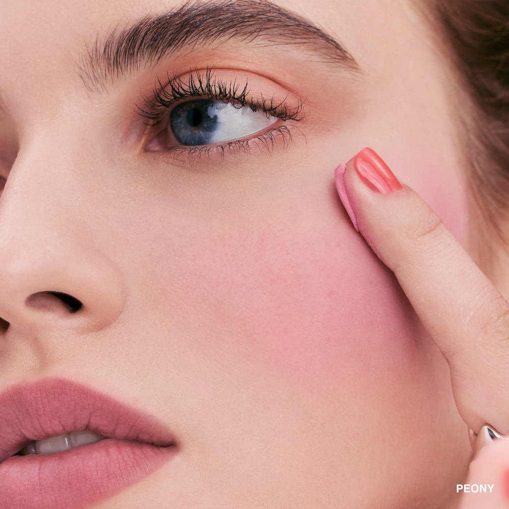 Bobbi Brown Pot Rouge Velvet Matte_Cheek_Application