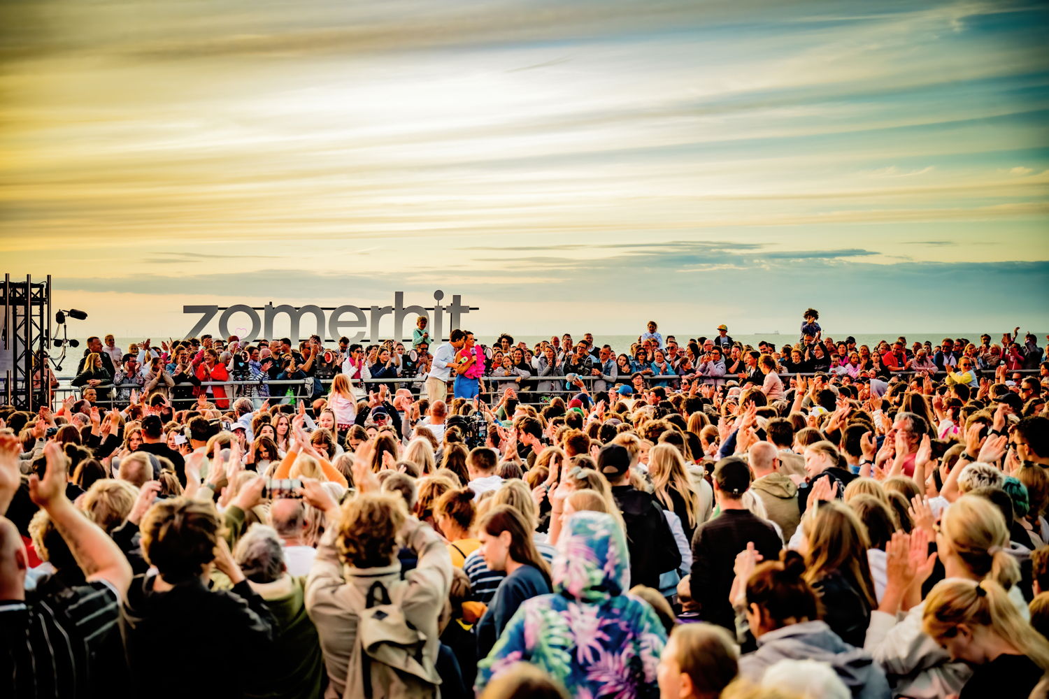 Zomerhit 2023, show 2: Niels Destadsbader en Siska Schoeters – © VRT/Jokko