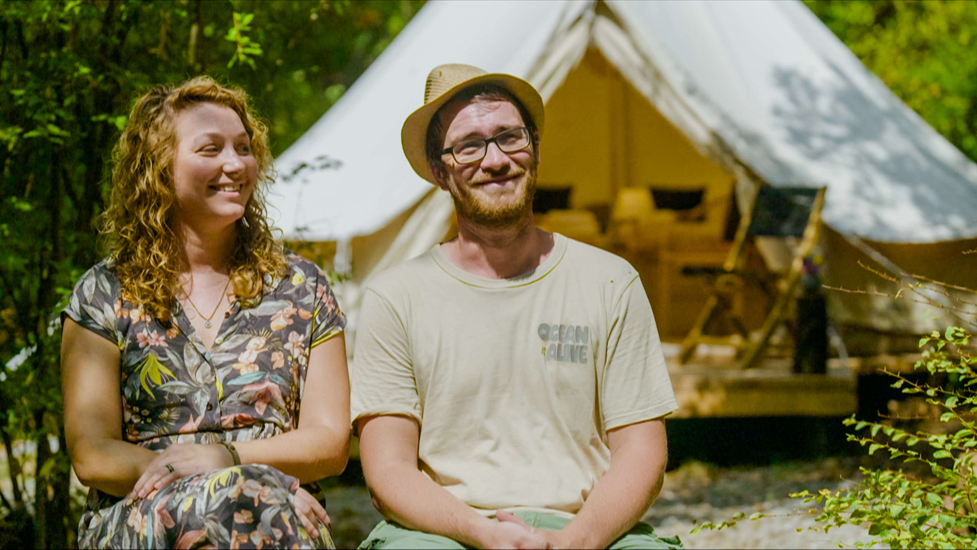 VTM 2 trekt naar Vlaamse campings in het buitenland, de augurkenfabriek én met Gerard Joling naar de cosmetisch chirurg 
