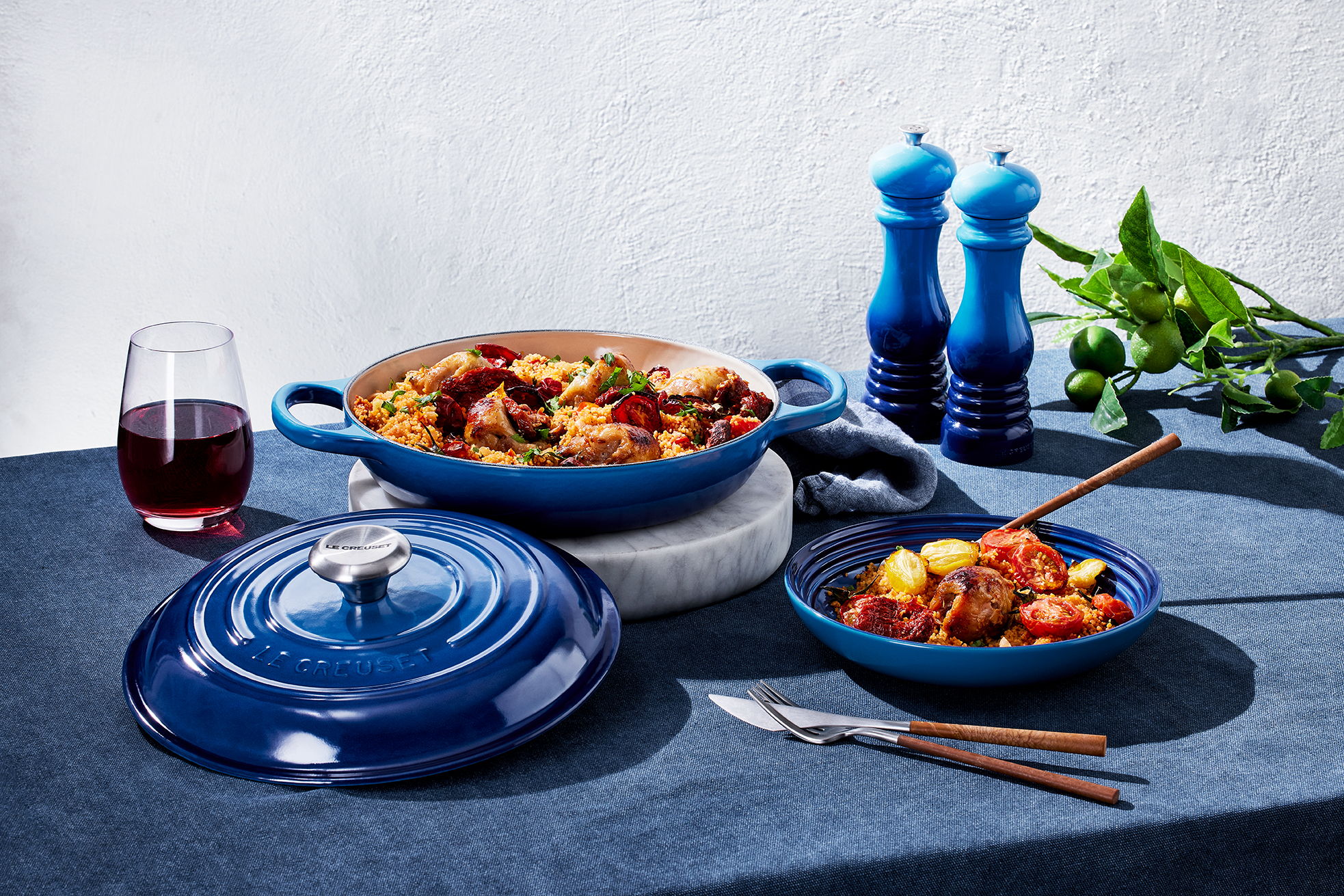 COUSCOUS MET ZONGEDROOGDE TOMATEN EN KIP ESPETADAS