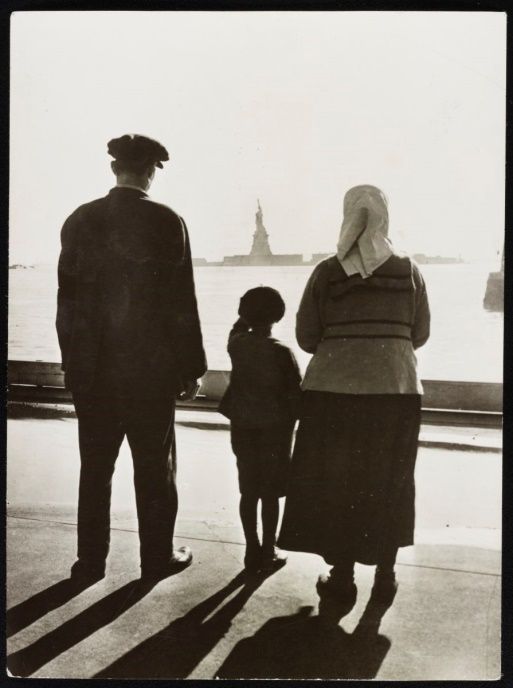 Ellis Island, New York, 1930, Library of Congress, no. LC-USZ62-50904