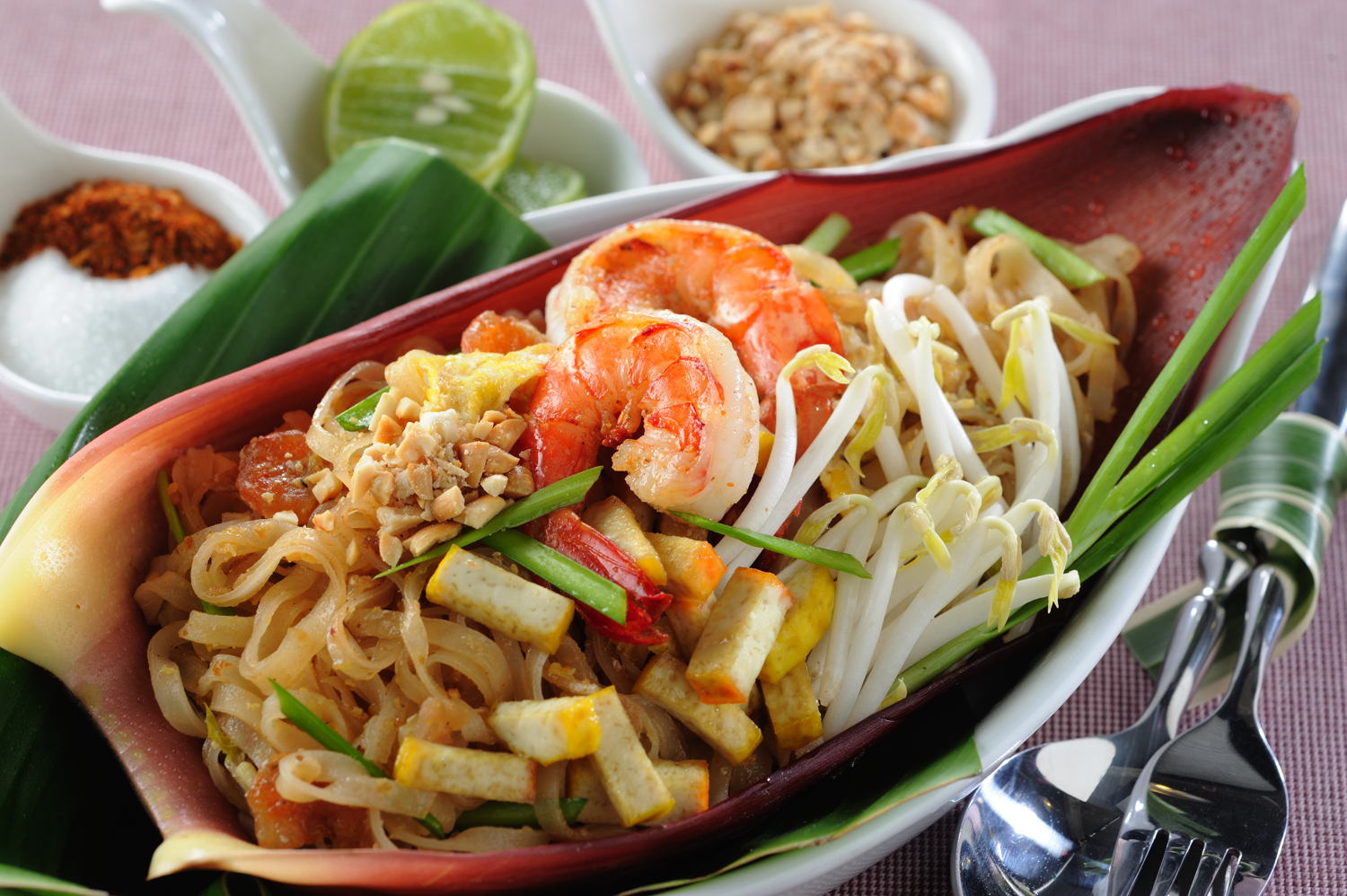 PAD THAI