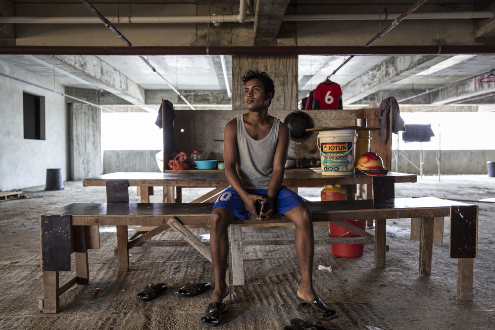 Iman, de 22 años, es original de Rakhine, Myanmar. Huyó del país en 2015, rumbo a Tailandia antes de llegar a Malasia. © Arnaud Finistre