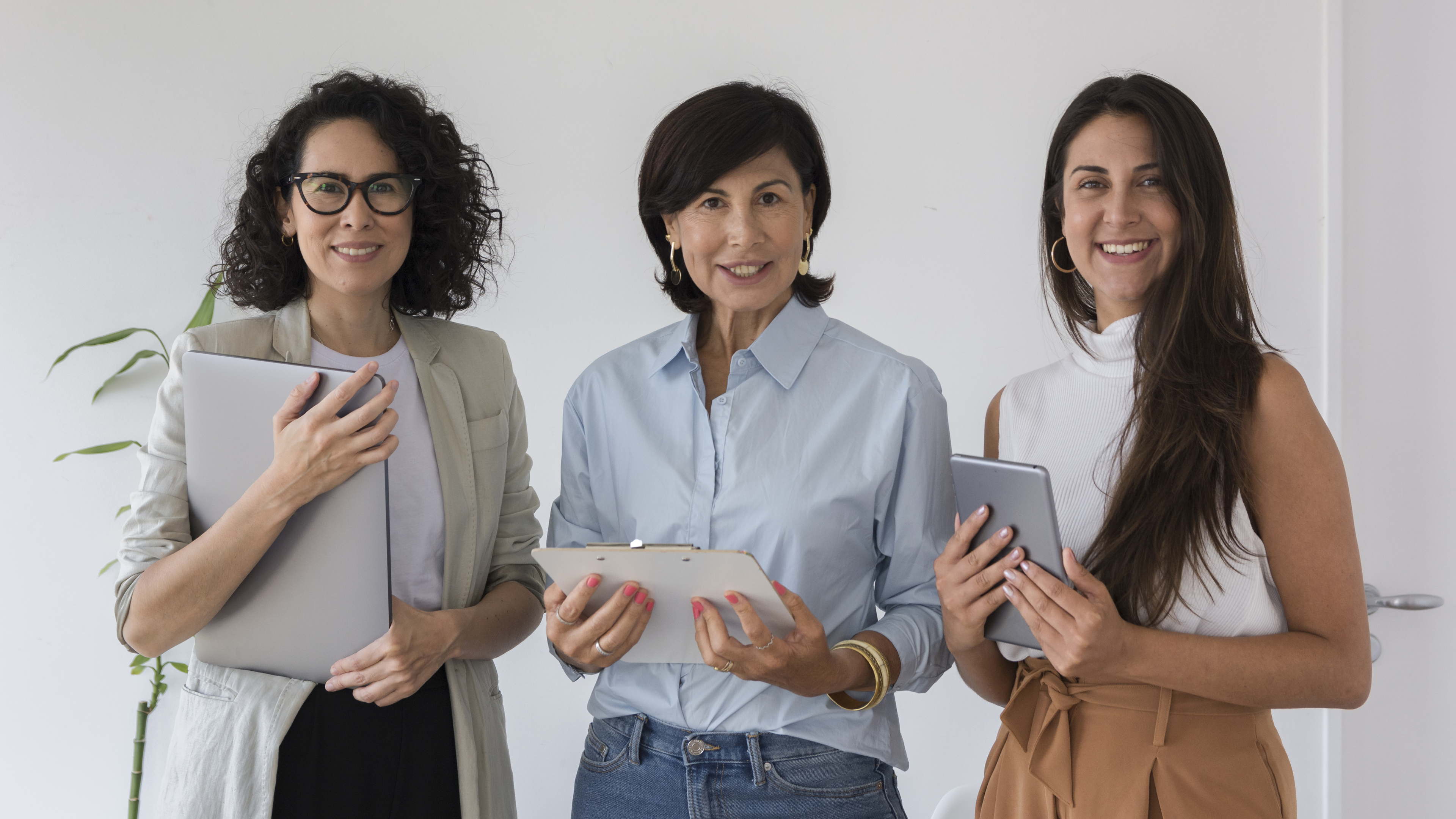 Siigo Aspel y AMMJE refuerzan su alianza estratégica para impulsar el liderazgo tecnológico de las empresarias mexicanas en 2025