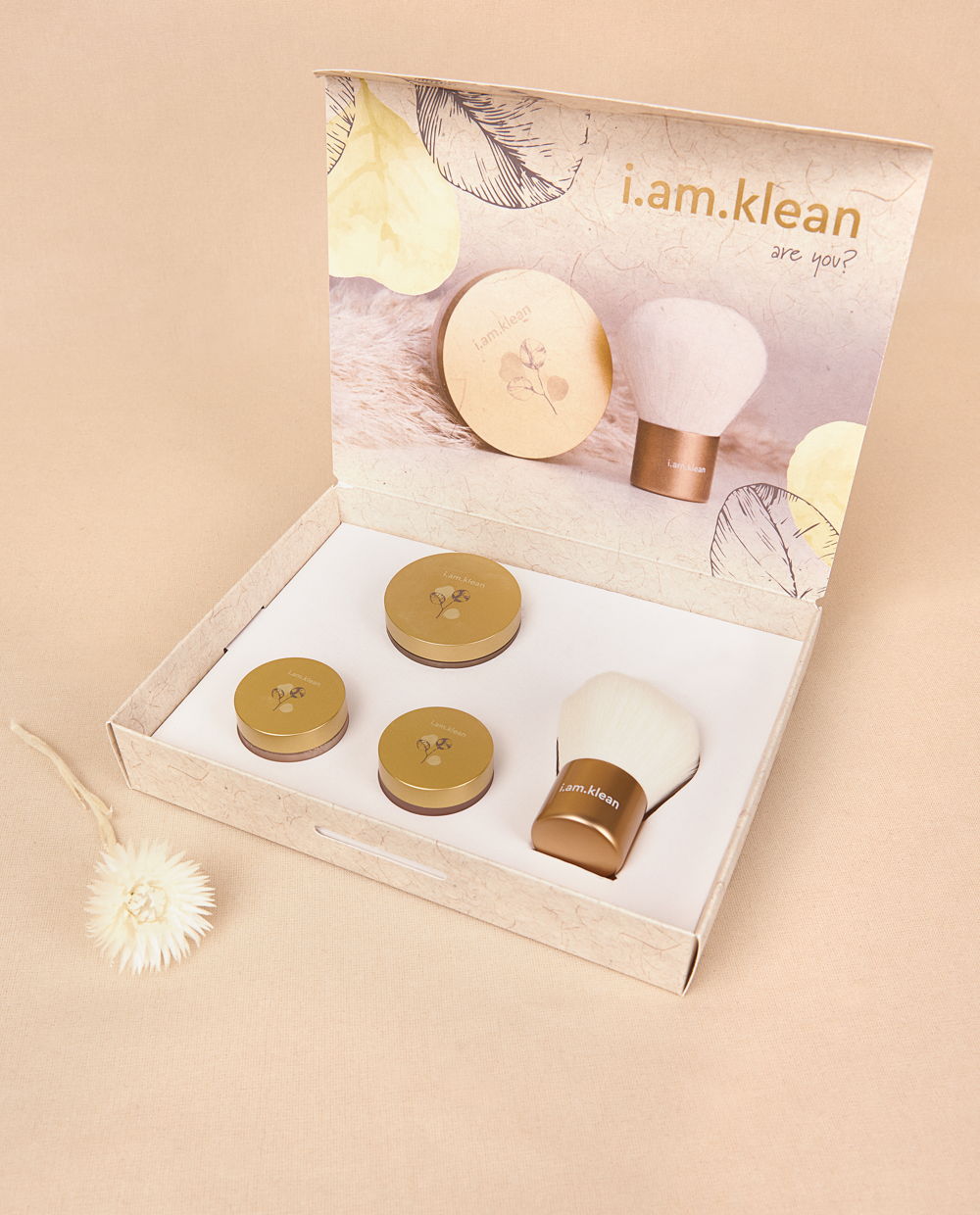 JBC Local Market VOOR HAAR_i.am.klean_skinandmakeupbox_29,95EUR.jpeg(2)