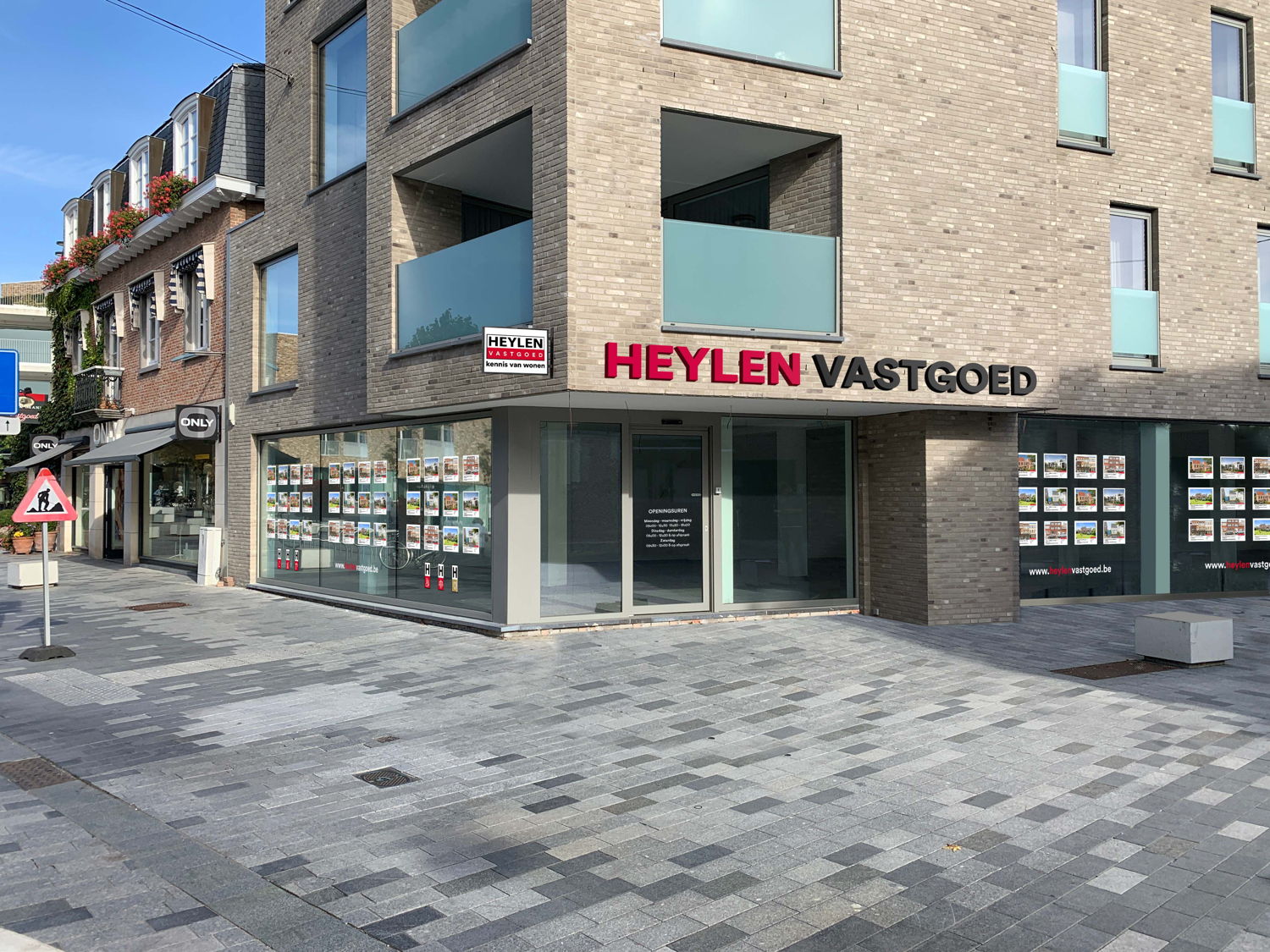 Zo zal het nieuwe kantoor van Heylen Vastgoed in Lommel er binnenkort uitzien. 