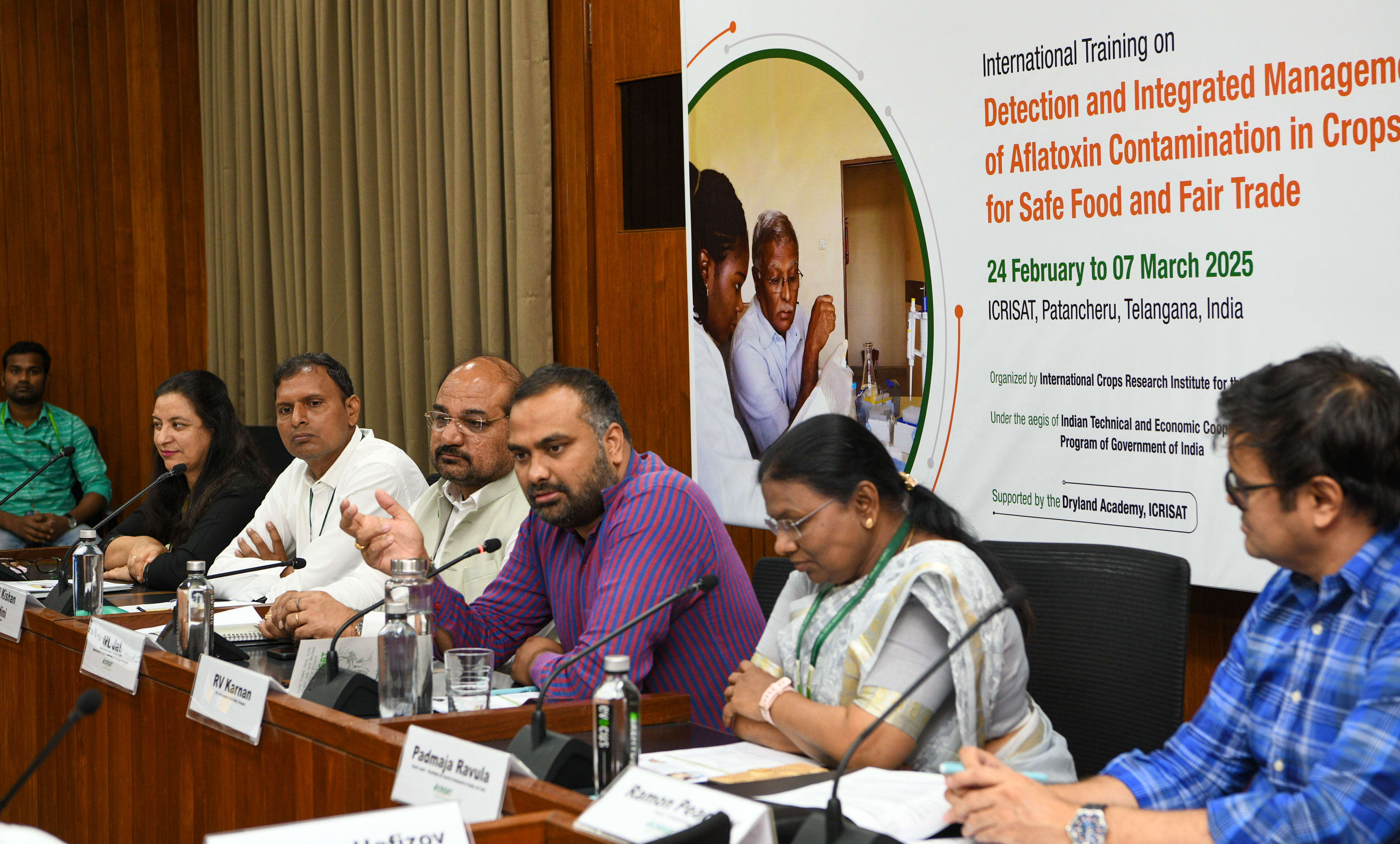 Special Guest Mr RV Karnan addresses participants at the inaugural session.