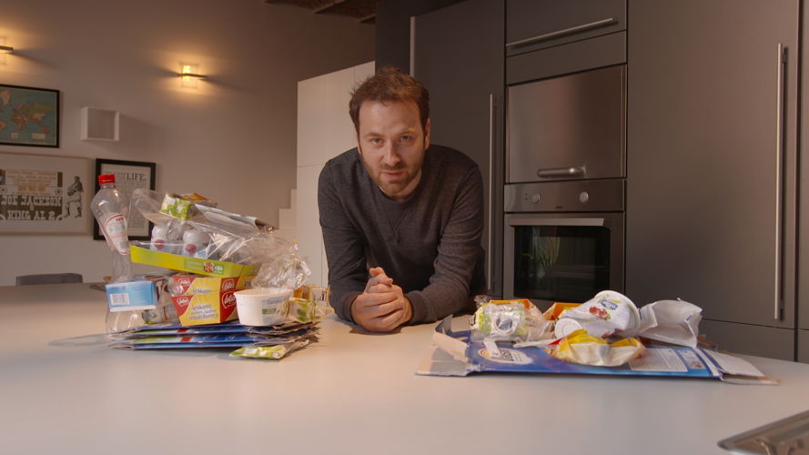 Koppen: weg met afval (c) VRT