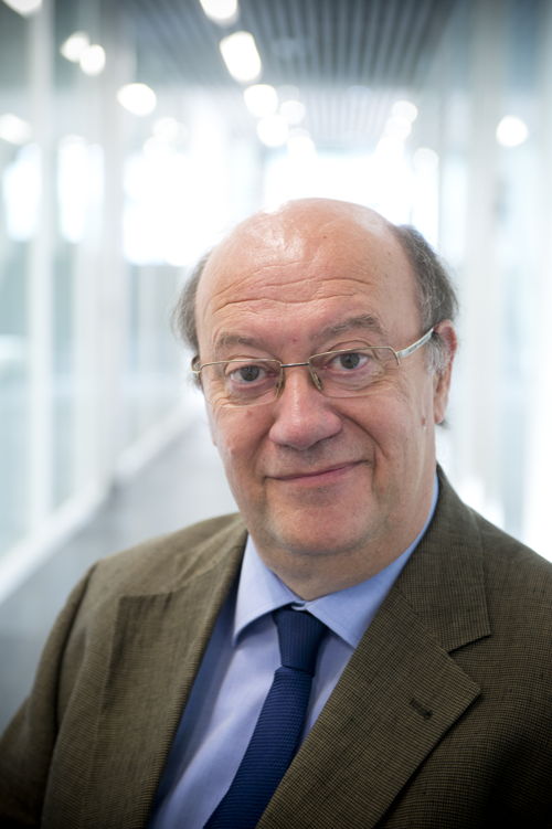 Gedelegeerd bestuurder prof. dr. Marc Decramer