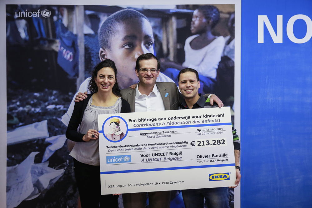 Donation du chèque de 213.282 euros à l'UNICEF Belgique