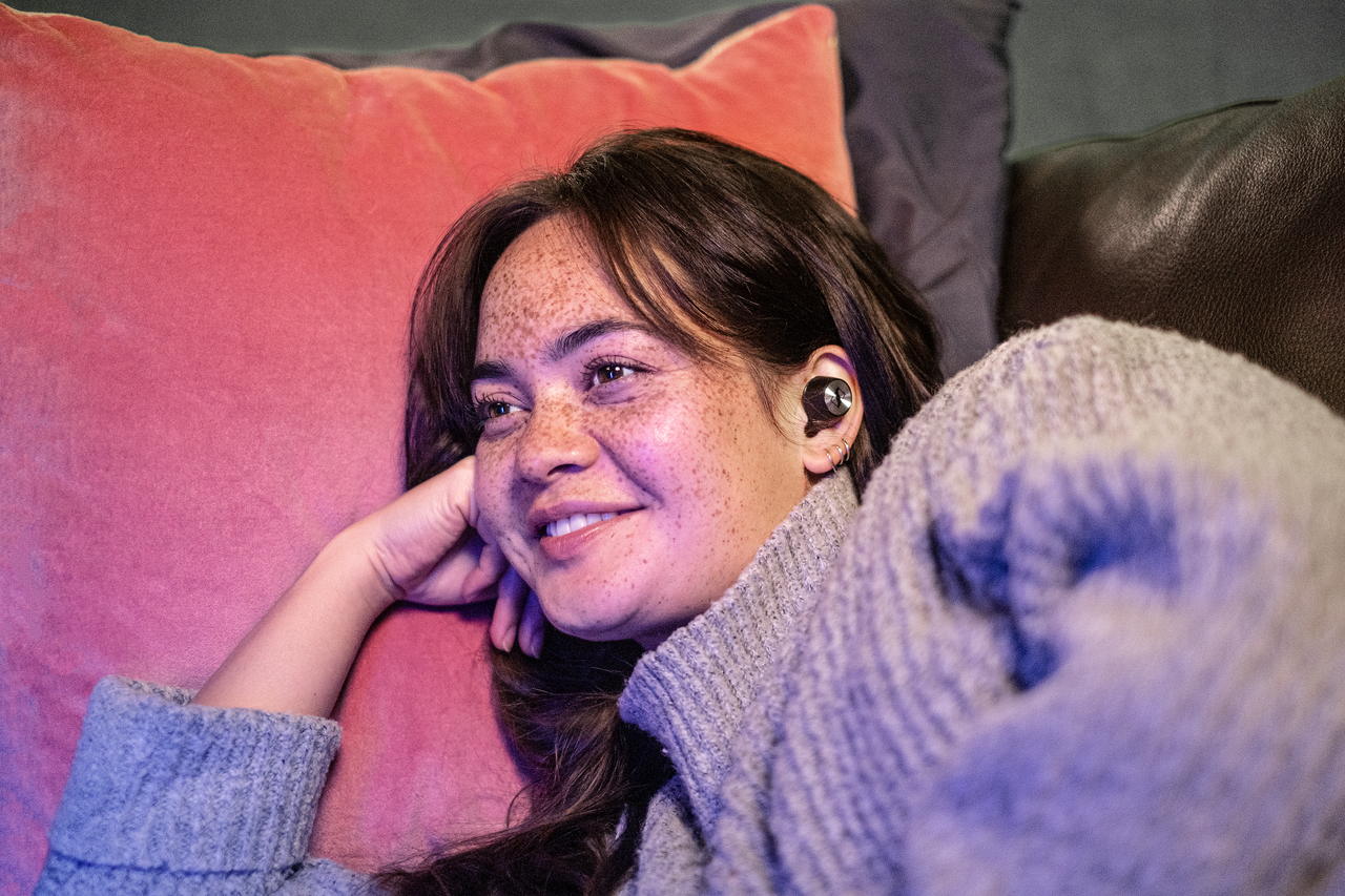 The MOMENTUM True Wireless 2 is available in black, white and in a special 75 Years anniversary edition The MOMENTUM True Wireless 2 is available in black, white and in a special 75 Years anniversary edition